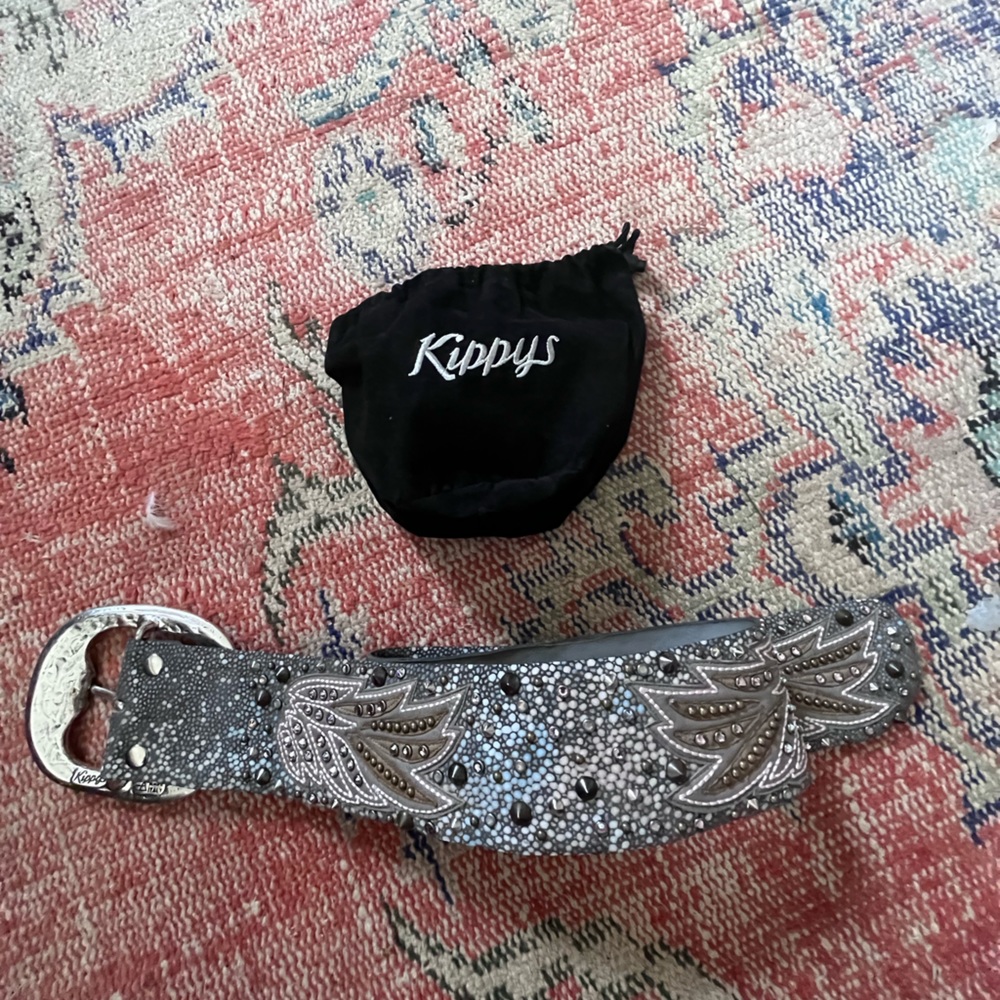 💎Bejeweled Kippys belt!✨